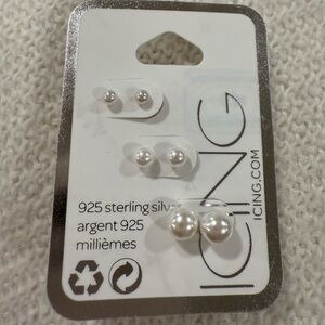 Icing Sterling Silver Pearl Earring Set